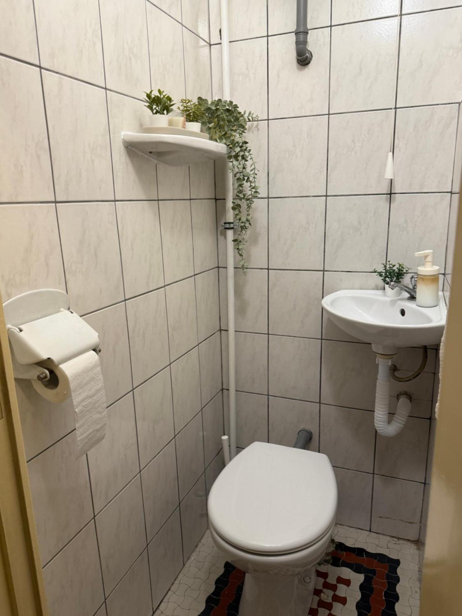 Ultracentral Apartment 4 Rooms - Old City Center -120 Square Meters - Bucureşti Exterior foto